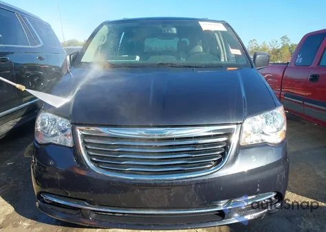 2014 Chrysler Town & Country Touring from USA, damaged, VIN 2C7WC1BG2ER221634